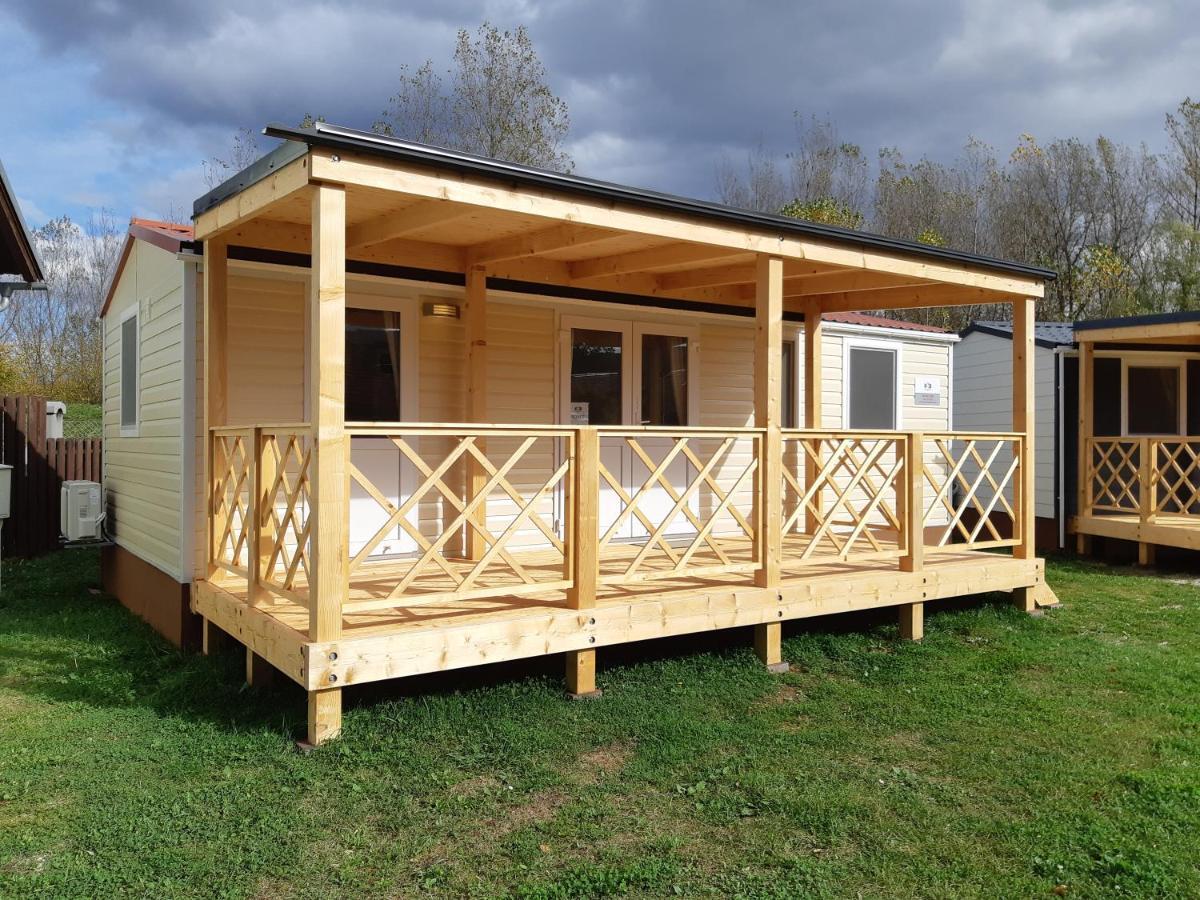 Mobile Homes And Apartment - Terme Catez Catez ob Savi Exterior foto