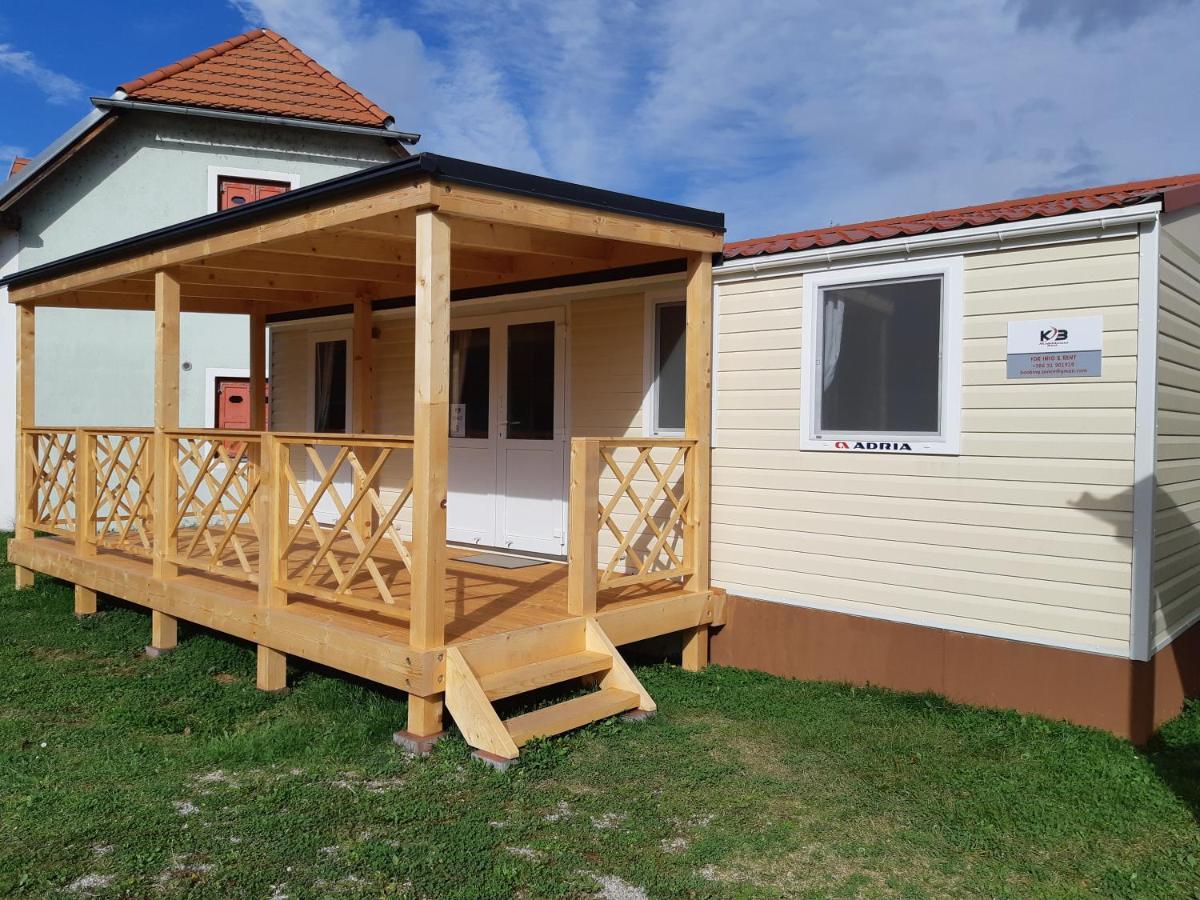 Mobile Homes And Apartment - Terme Catez Catez ob Savi Exterior foto